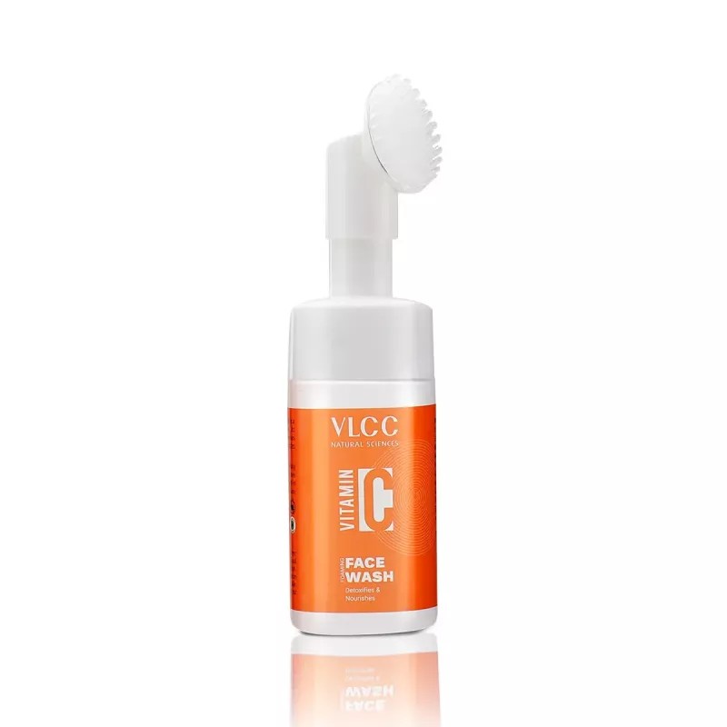 VLCC Vitamin C Foaming Face Wash (100ml)